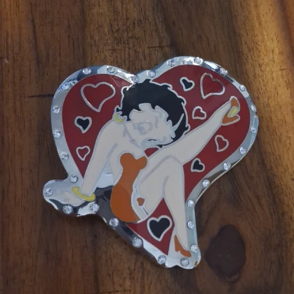 Betty Boop Belt Buckle - Picture 3 of 7